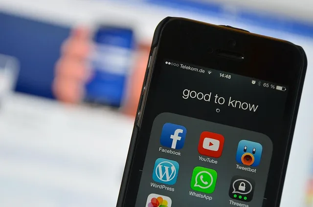 social media, facebook, social network, communication, social, social networking, internet, multimedia, technology, contact, media, digital, youtube, youtube, youtube, youtube, youtube, youtube. Selecting a social commerce platform or agency by route ownership and repeatable proof